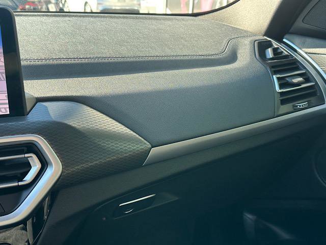 Certified 2024 BMW X3 M40i image 32