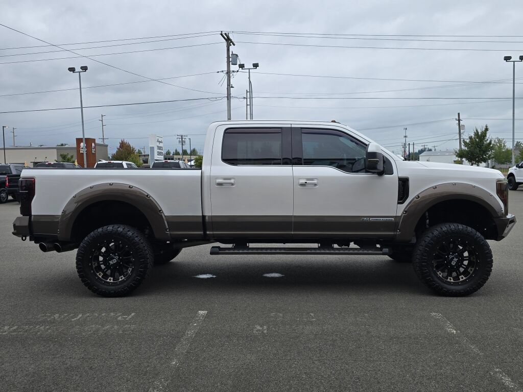 Used 2017 Ford F350 King Ranch w/ King Ranch Ultimate Package AWD/4WD image 5