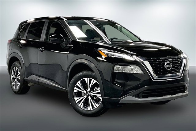 Used 2023 Nissan Rogue SV image 1