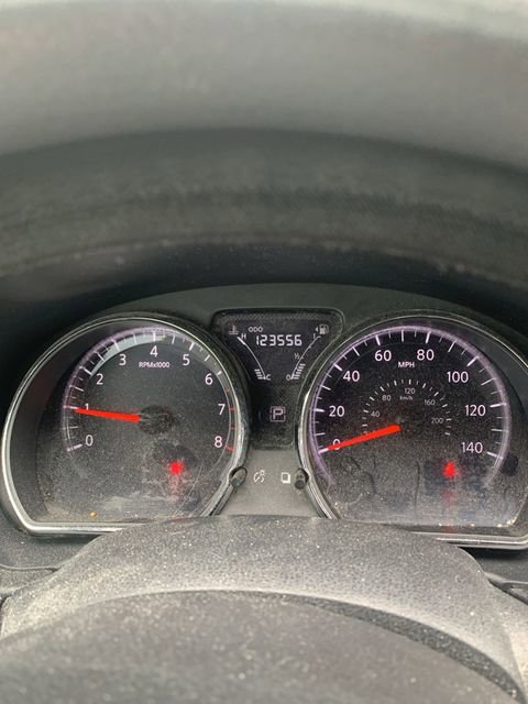 Used 2015 Nissan Versa SV FWD image 20