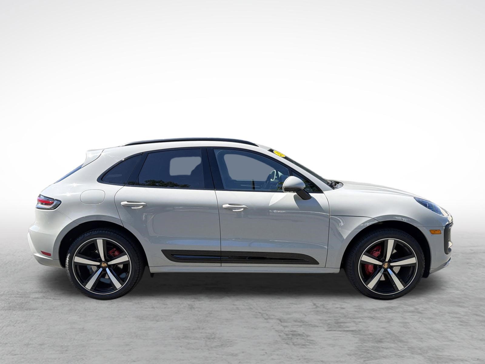 Used 2023 Porsche Macan S AWD/4WD image 10