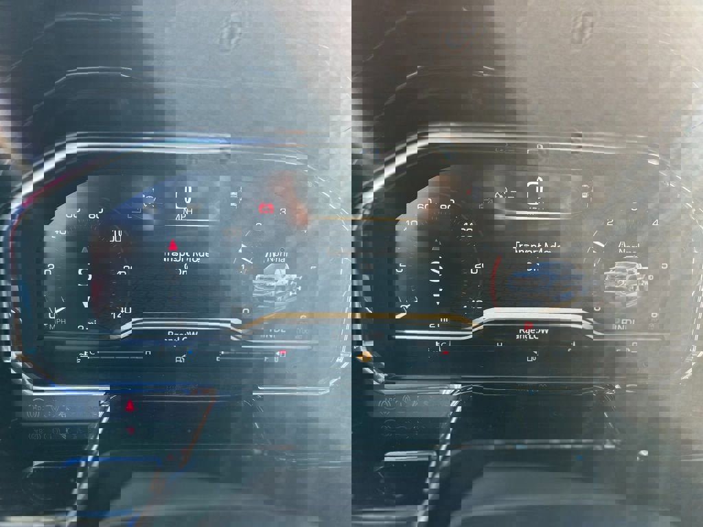 New 2025 GMC Sierra 1500 Elevation image 13