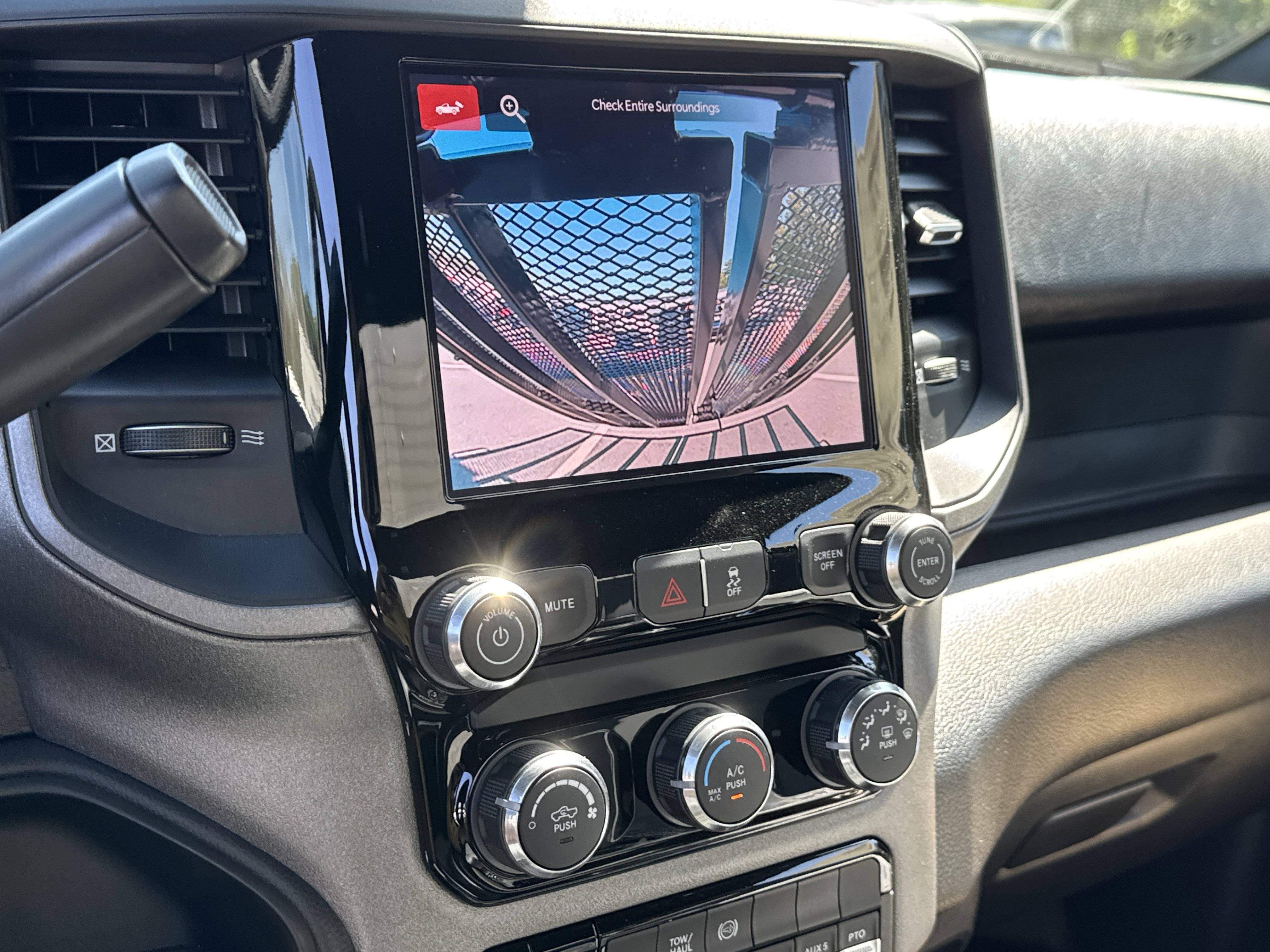 New 2026 RAM 5500 Tradesman image 31