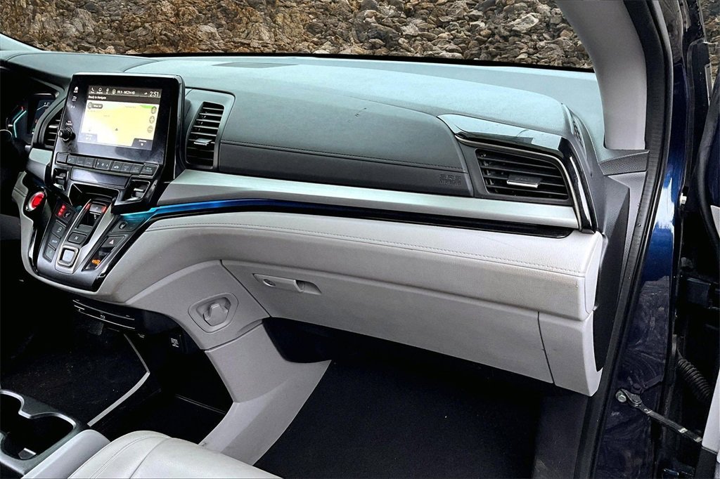 Used 2023 Honda Odyssey Touring image 15