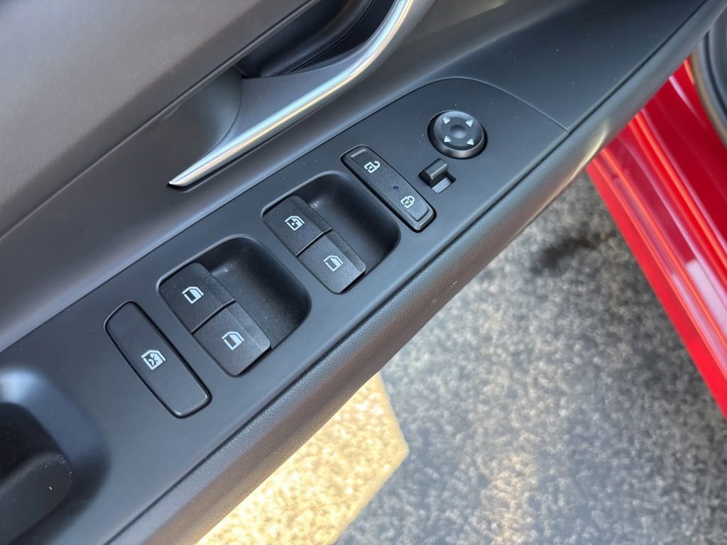 Used 2023 Hyundai Elantra SEL w/ Convenience Package FWD image 19