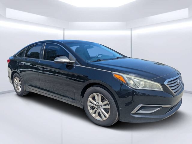 Used 2016 Hyundai Sonata SE FWD image 1