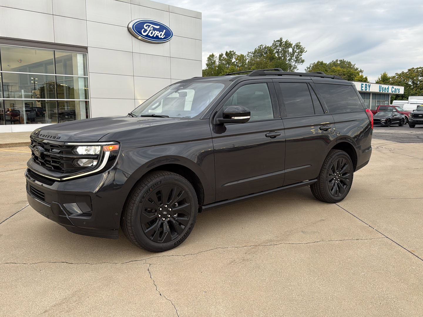 New 2025 Ford Expedition Platinum w/ Stealth Appearance Package image 1