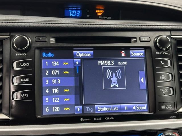 Used 2019 Toyota Highlander SE image 26