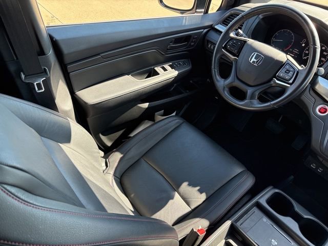 Used 2025 Honda Odyssey Sport-L image 16