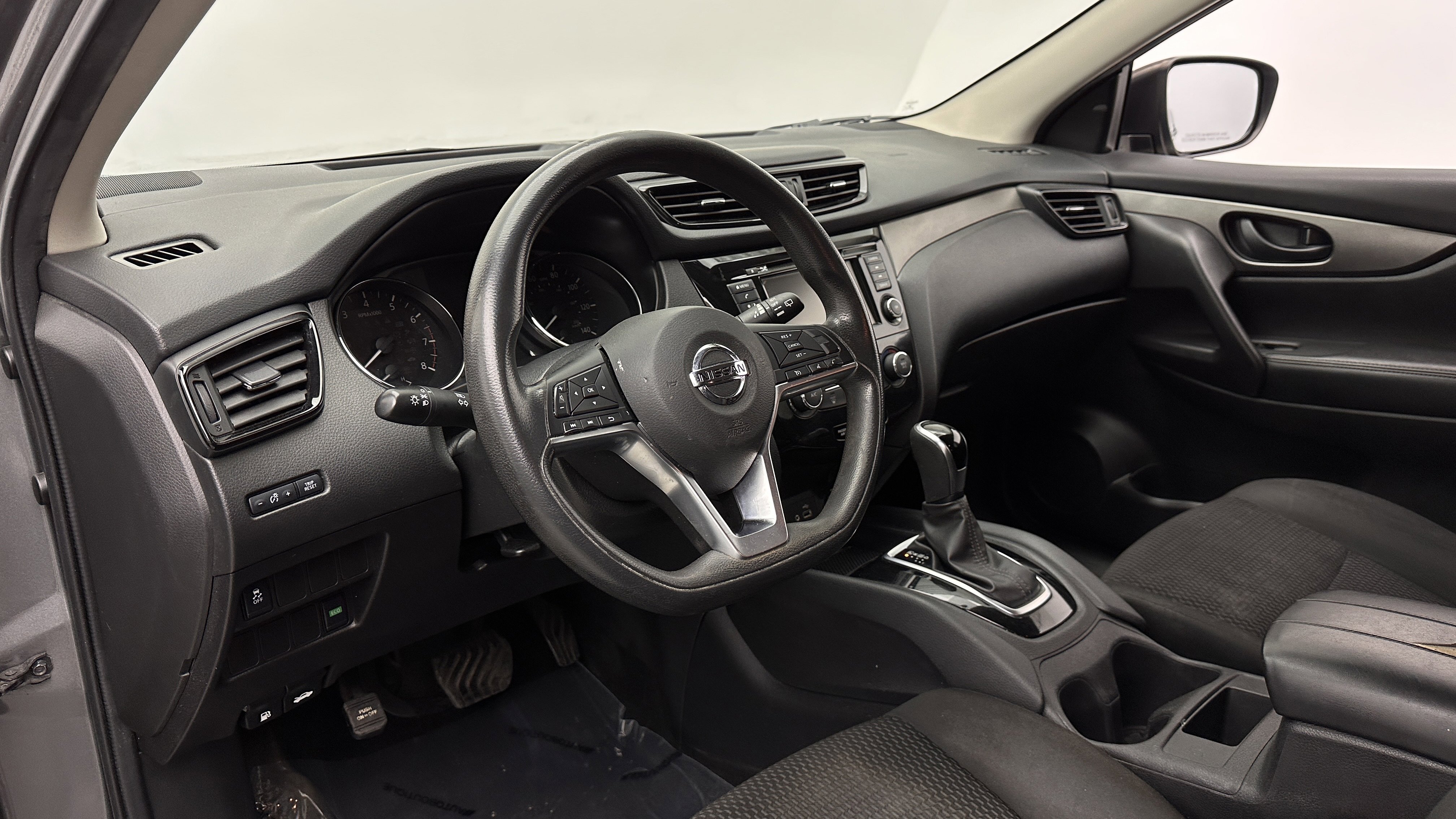 Used 2019 Nissan Rogue Sport S FWD image 10