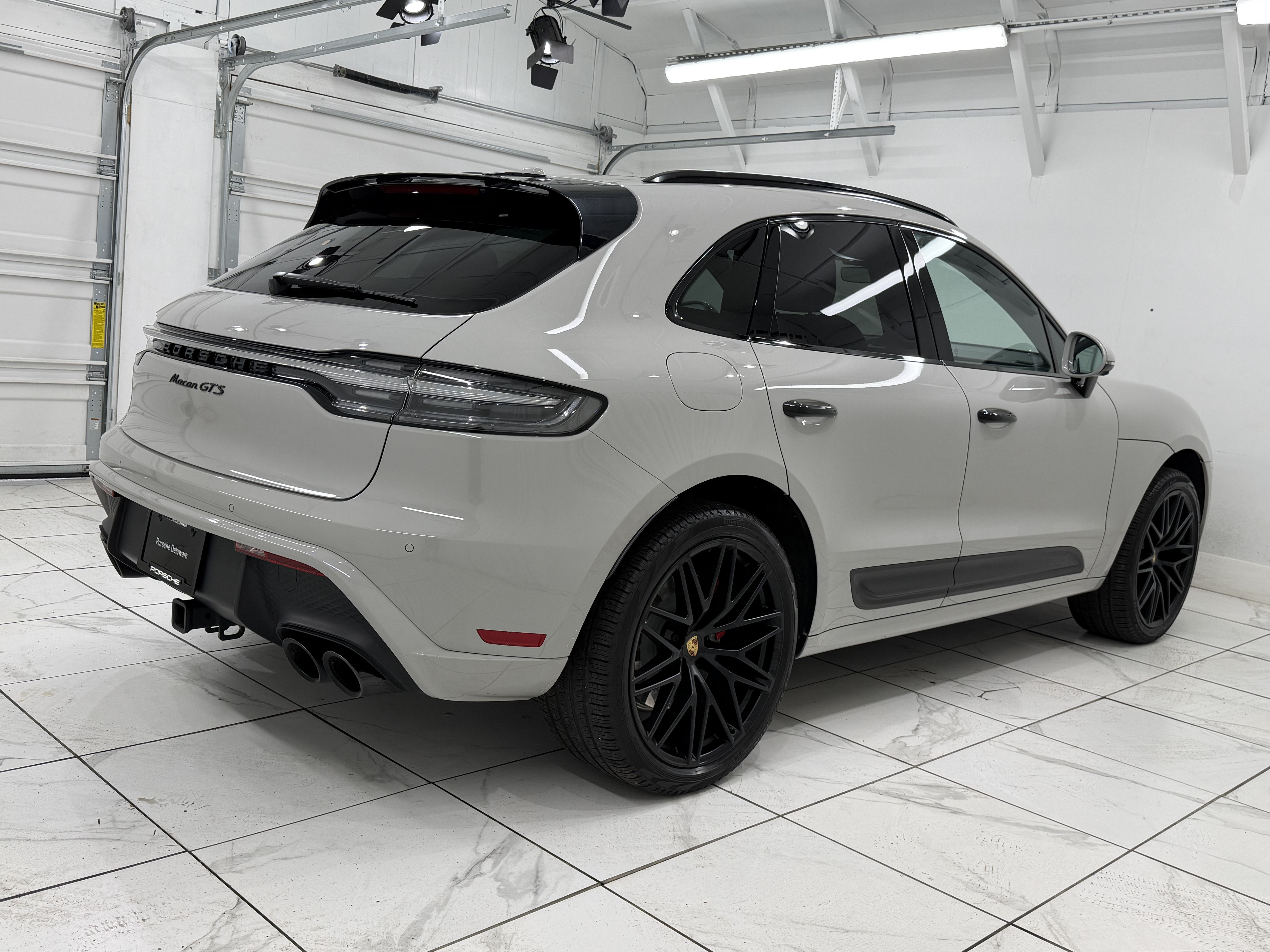 Certified 2023 Porsche Macan GTS AWD/4WD image 11
