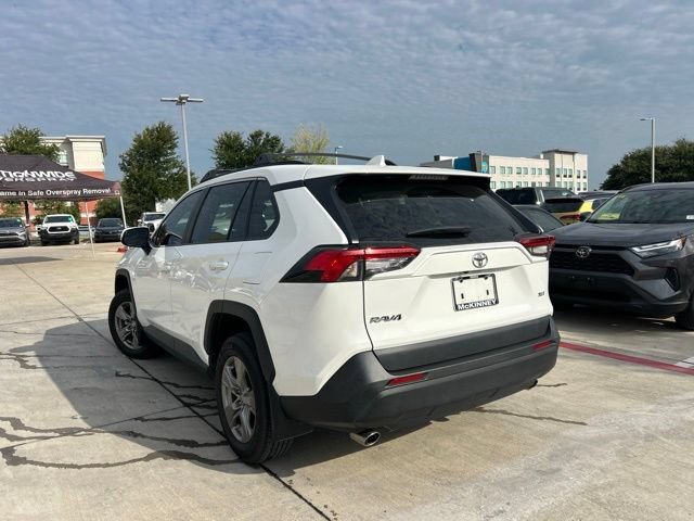 Used 2024 Toyota RAV4 XLE w/ Convenience Package FWD image 6