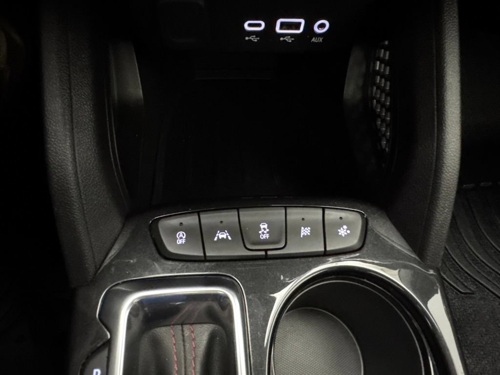 Used 2021 Chevrolet TrailBlazer RS w/ Sun and Liftgate Package FWD image 34