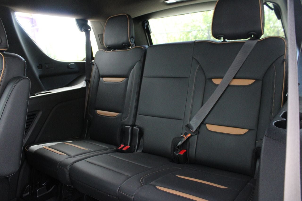 Used 2021 GMC Yukon AT4 w/ AT4 Premium Plus Package AWD/4WD image 24