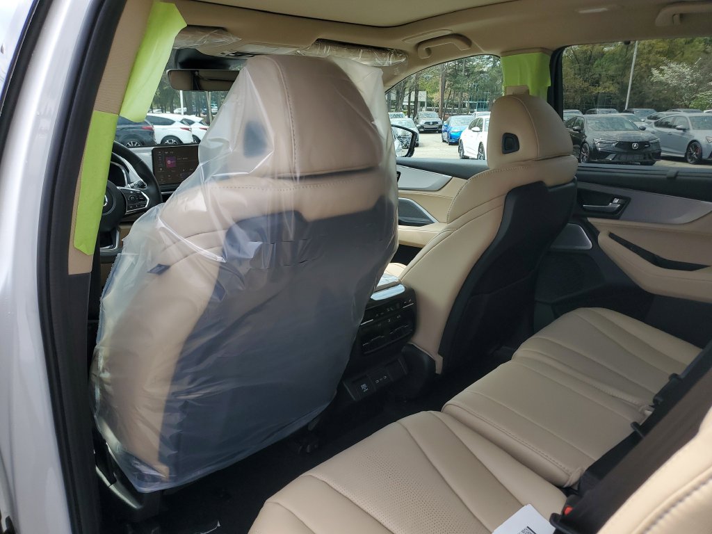 New 2026 Acura MDX w/ Technology Package FWD image 12