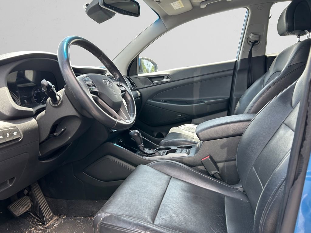 Used 2017 Hyundai Tucson Limited w/ Limited Ultimate Package 03 FWD image 10