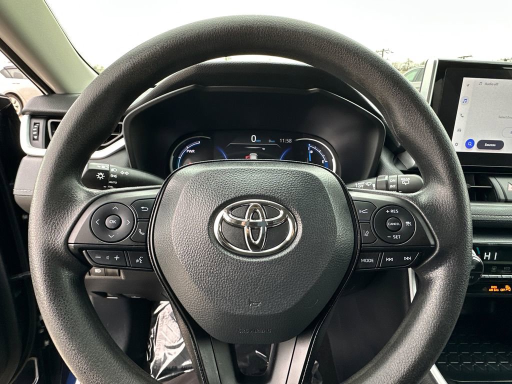 Certified 2025 Toyota RAV4 XLE image 23
