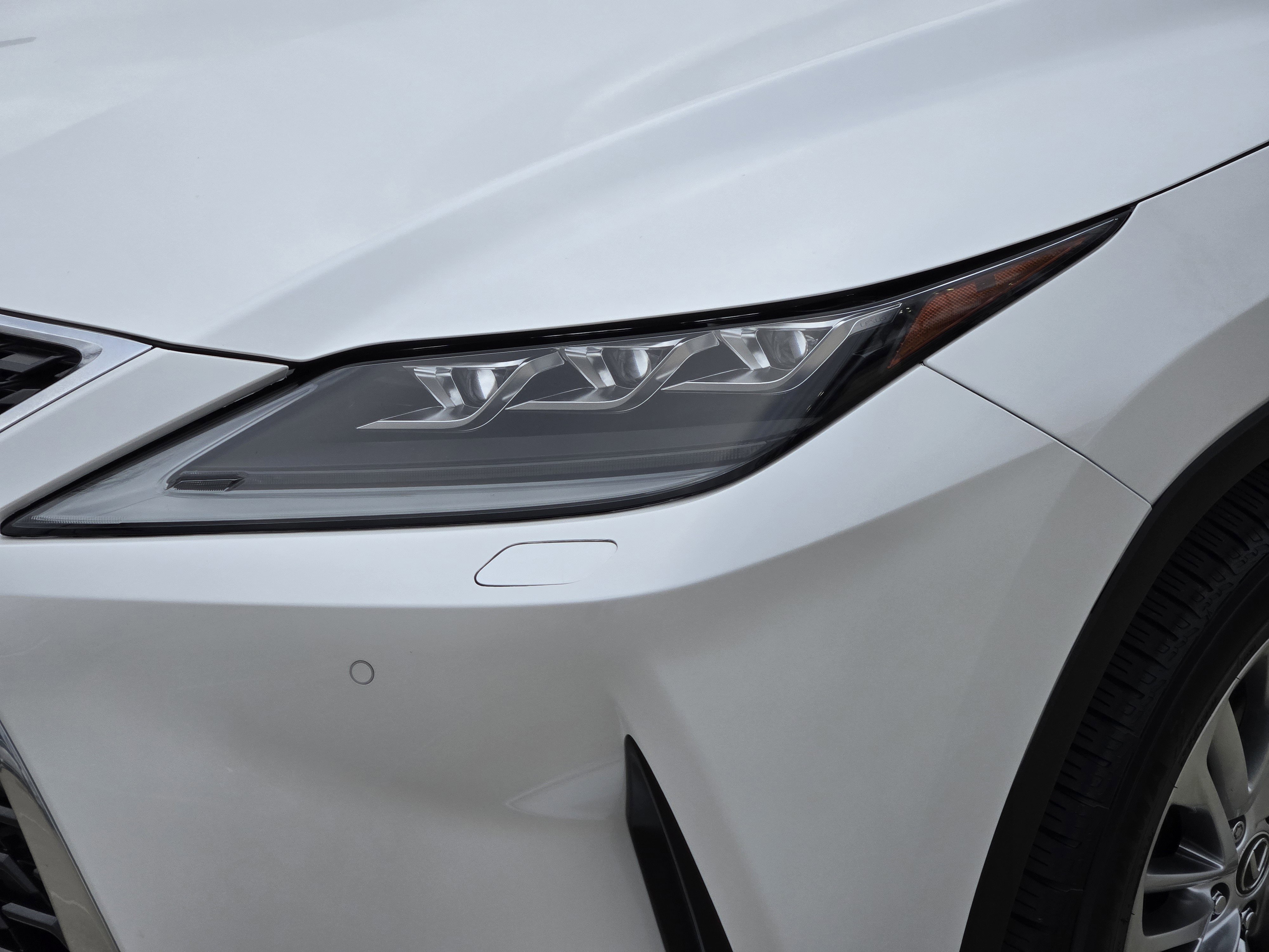 Used 2020 Lexus RX 350L Luxury image 8