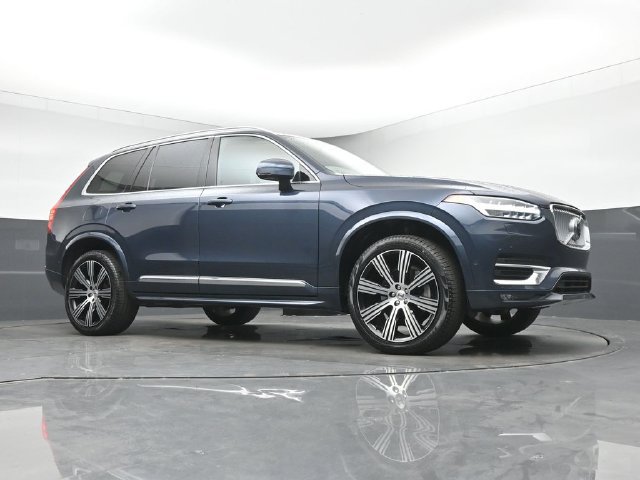 Used 2024 Volvo XC90 B5 Plus w/ Protection Package AWD/4WD image 35