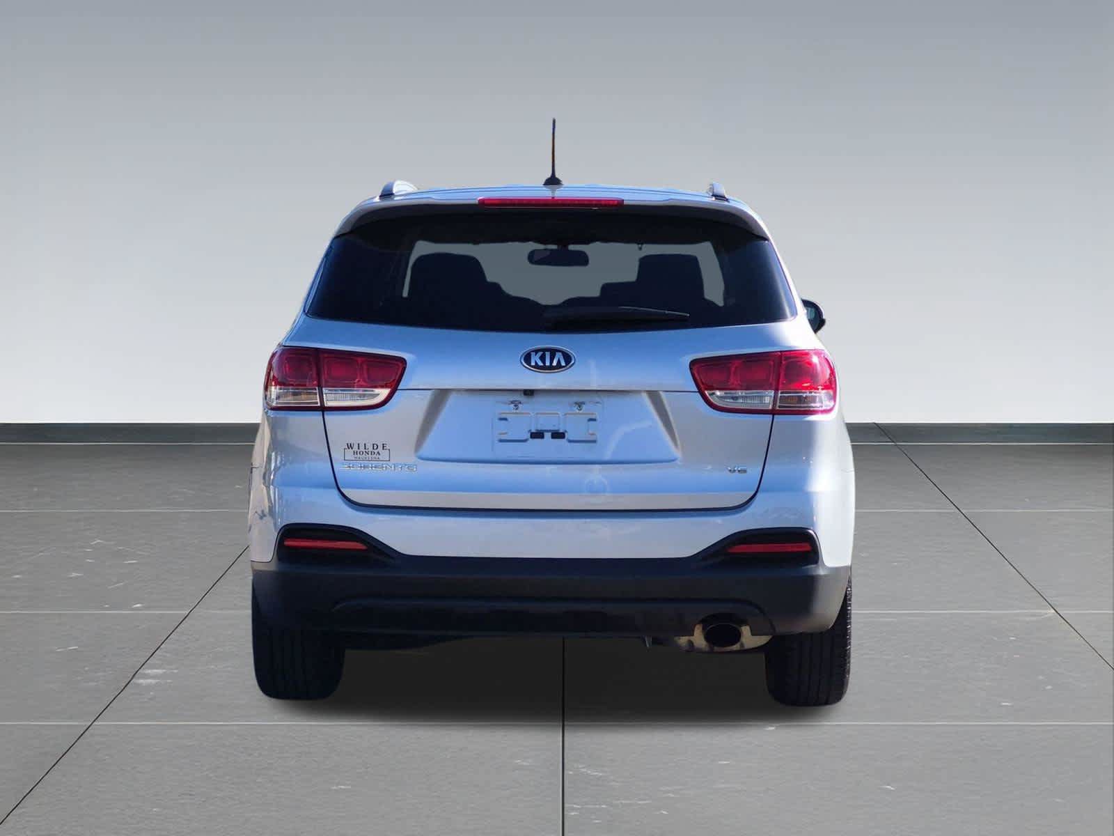 Used 2018 Kia Sorento LX AWD/4WD image 5
