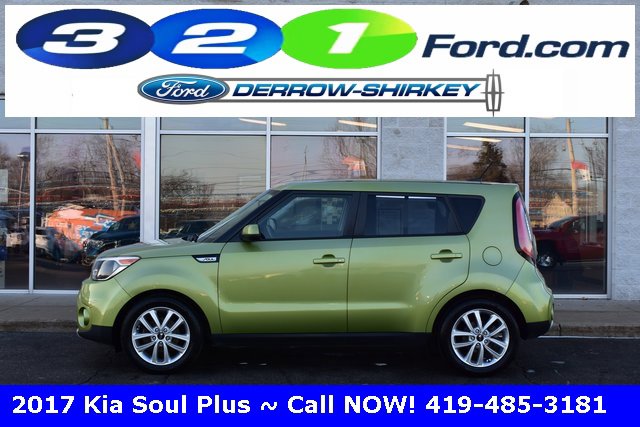 Used 2017 Kia Soul + image 2