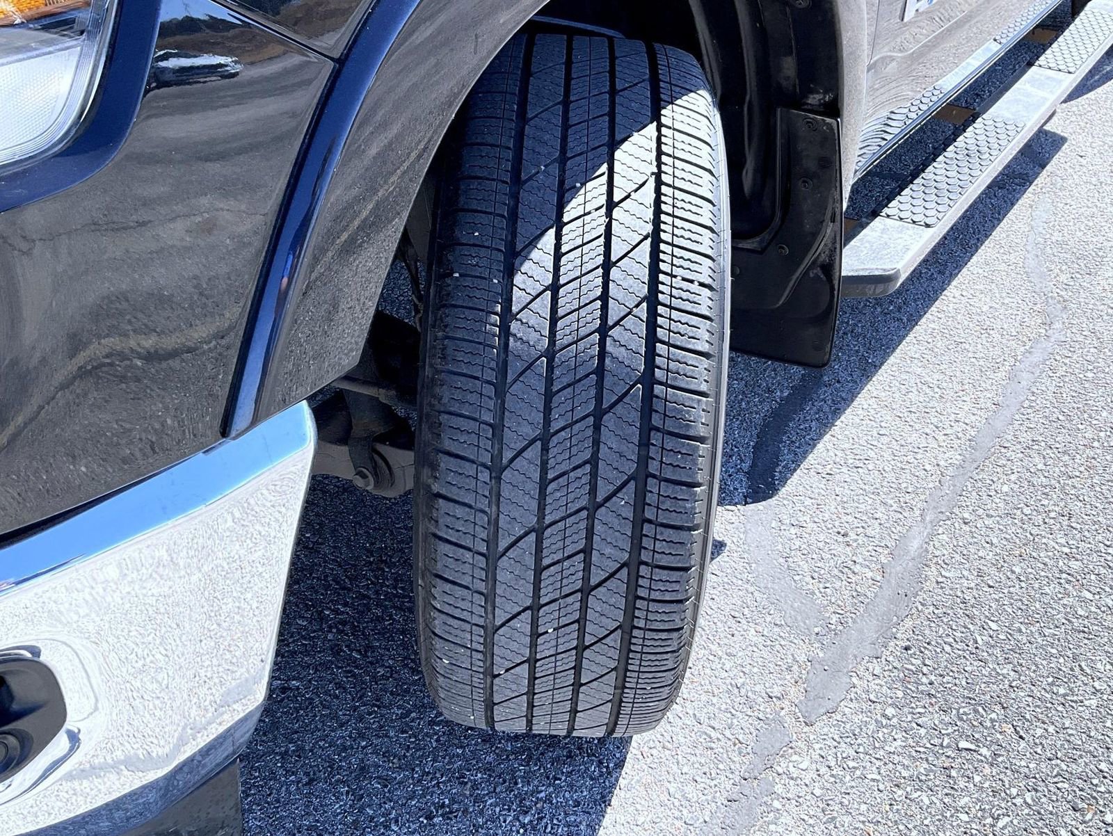 Used 2021 RAM 1500 Laramie AWD/4WD image 23