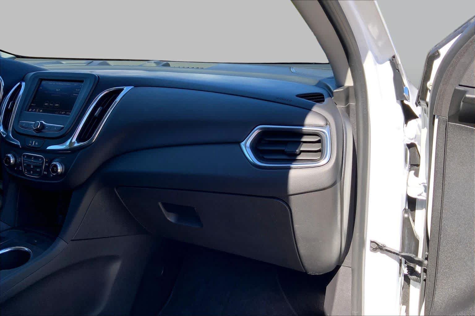 Used 2024 Chevrolet Equinox LT FWD image 18