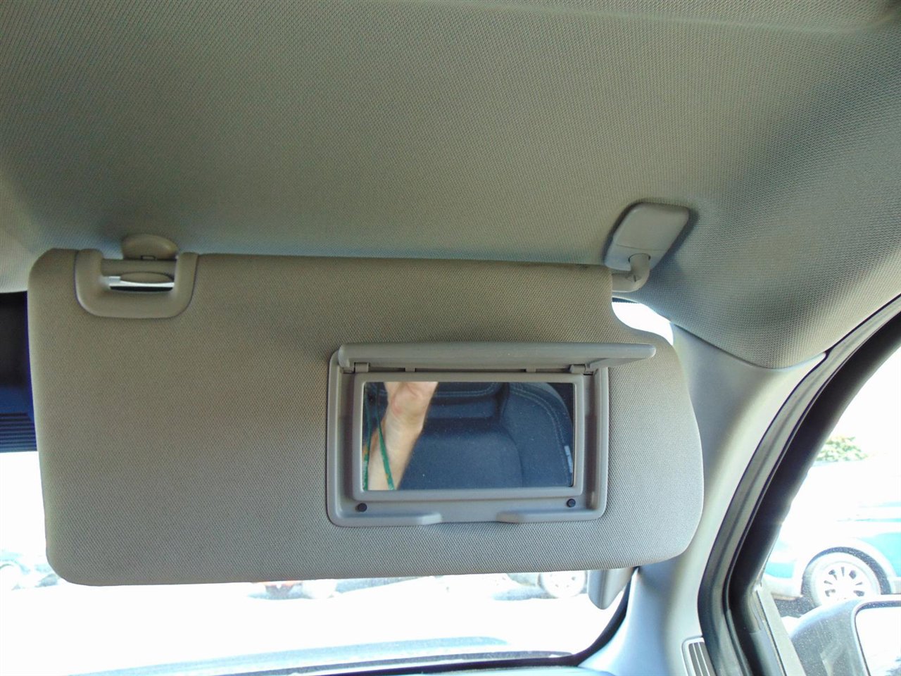 Used 2023 Nissan Frontier SV w/ SV Convenience Package image 18