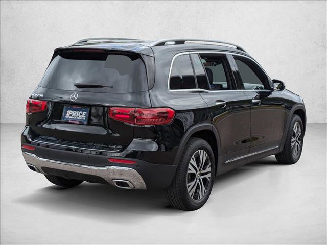 Used 2025 Mercedes-Benz GLB 250 image 5
