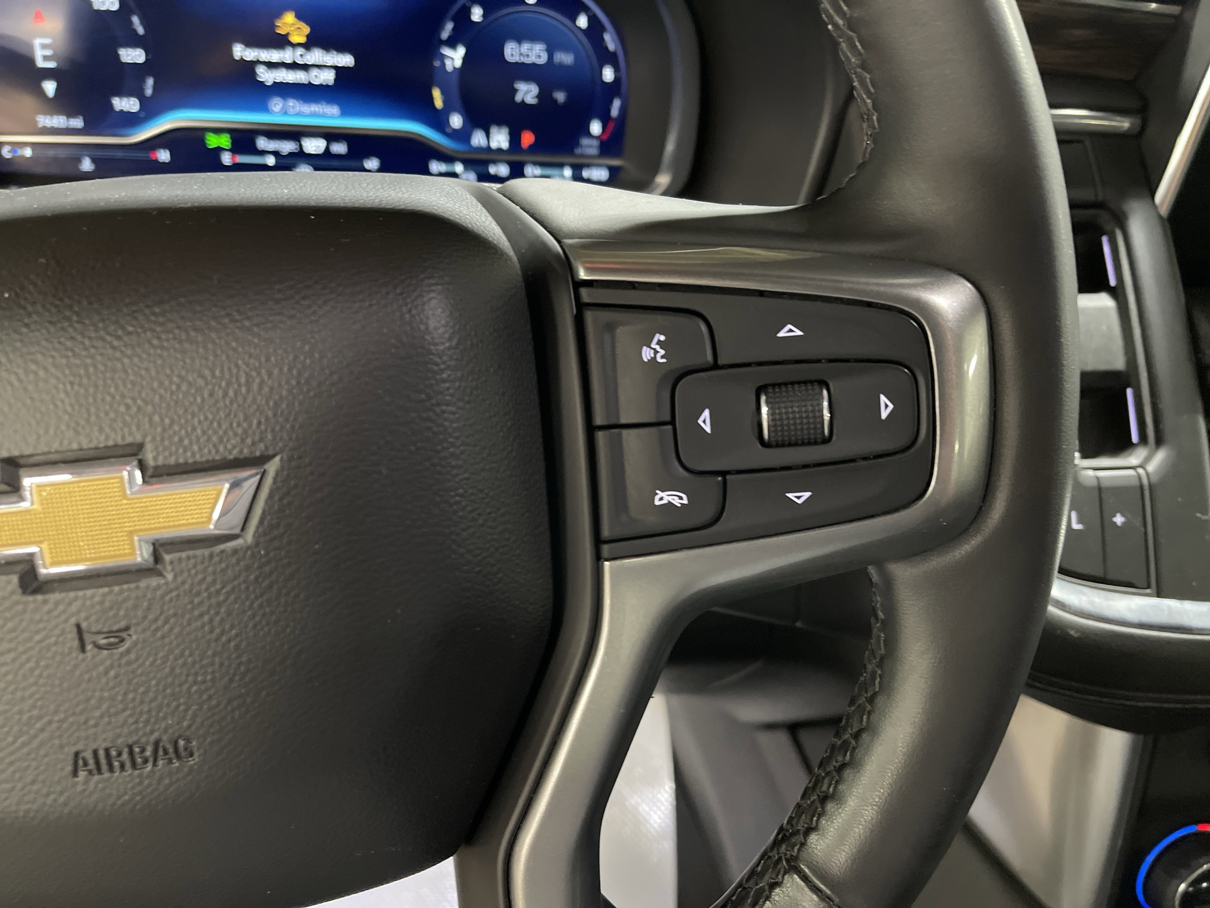 Used 2023 Chevrolet Suburban LT image 20