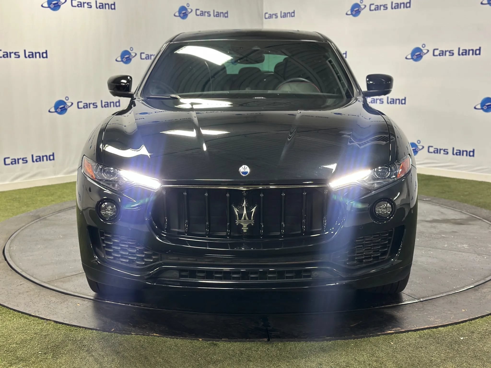 Used 2024 Maserati Levante GT Ultima AWD/4WD image 7