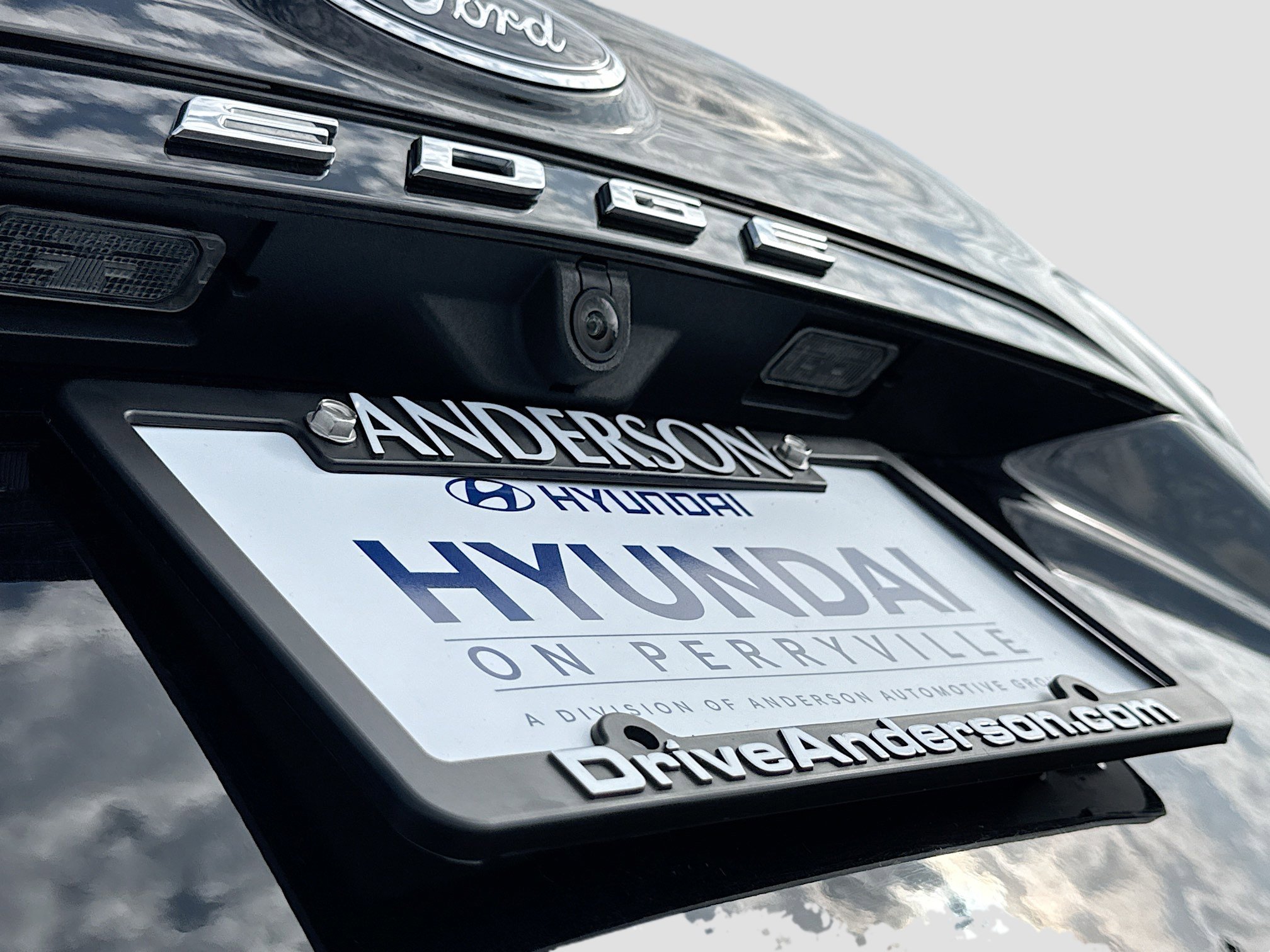 Used 2024 Ford Edge Titanium image 15