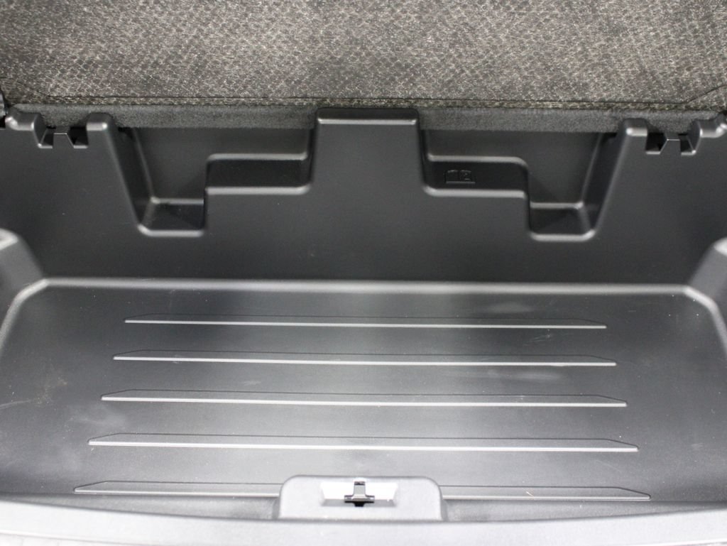 Used 2026 Chevrolet Traverse RS AWD/4WD image 51