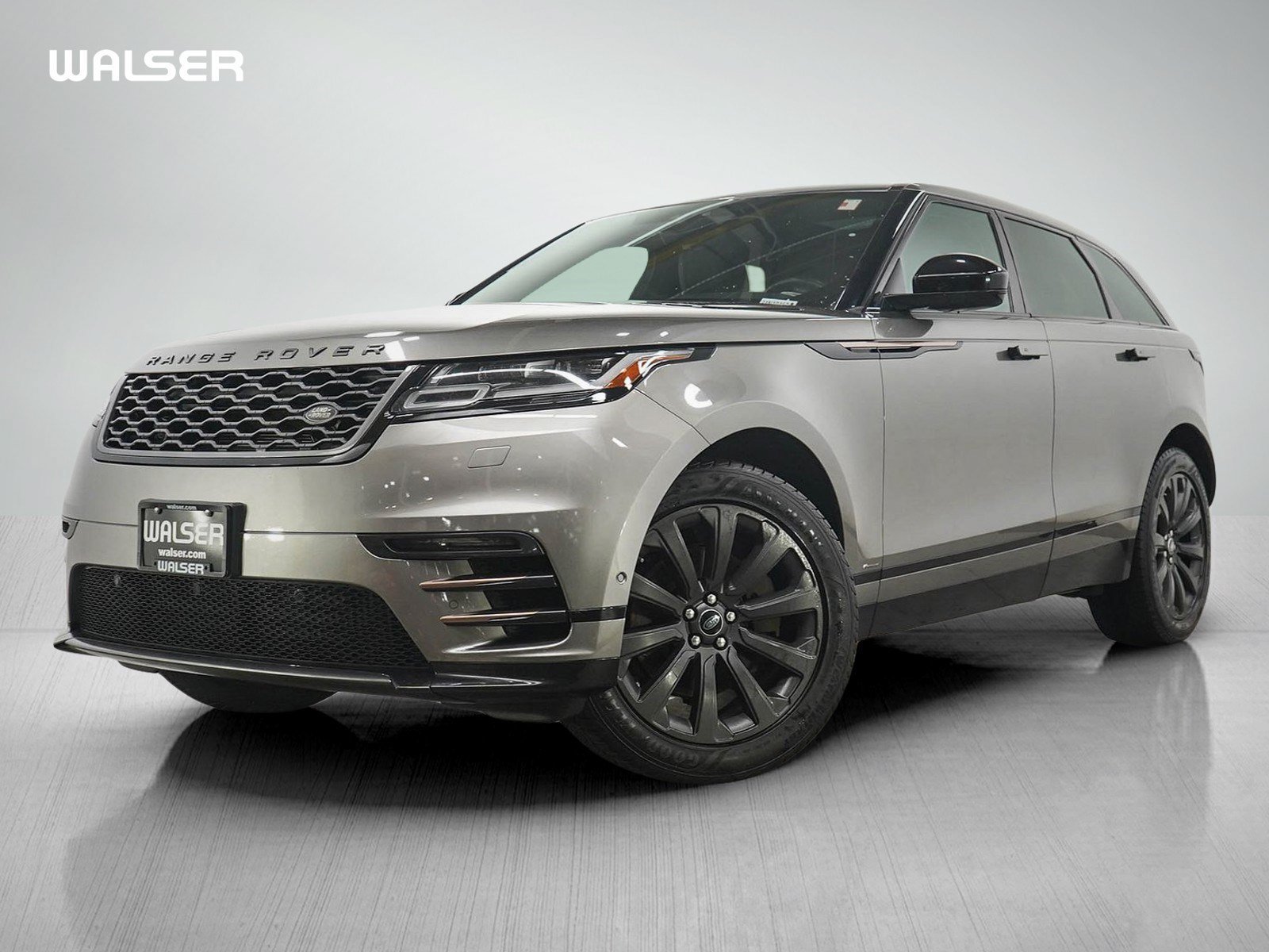 Used 2018 Land Rover Range Rover Velar R-Dynamic SE