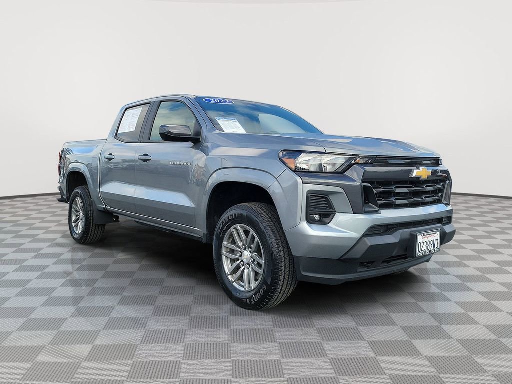 Used 2023 Chevrolet Colorado LT w/ LT Convenience Package image 2