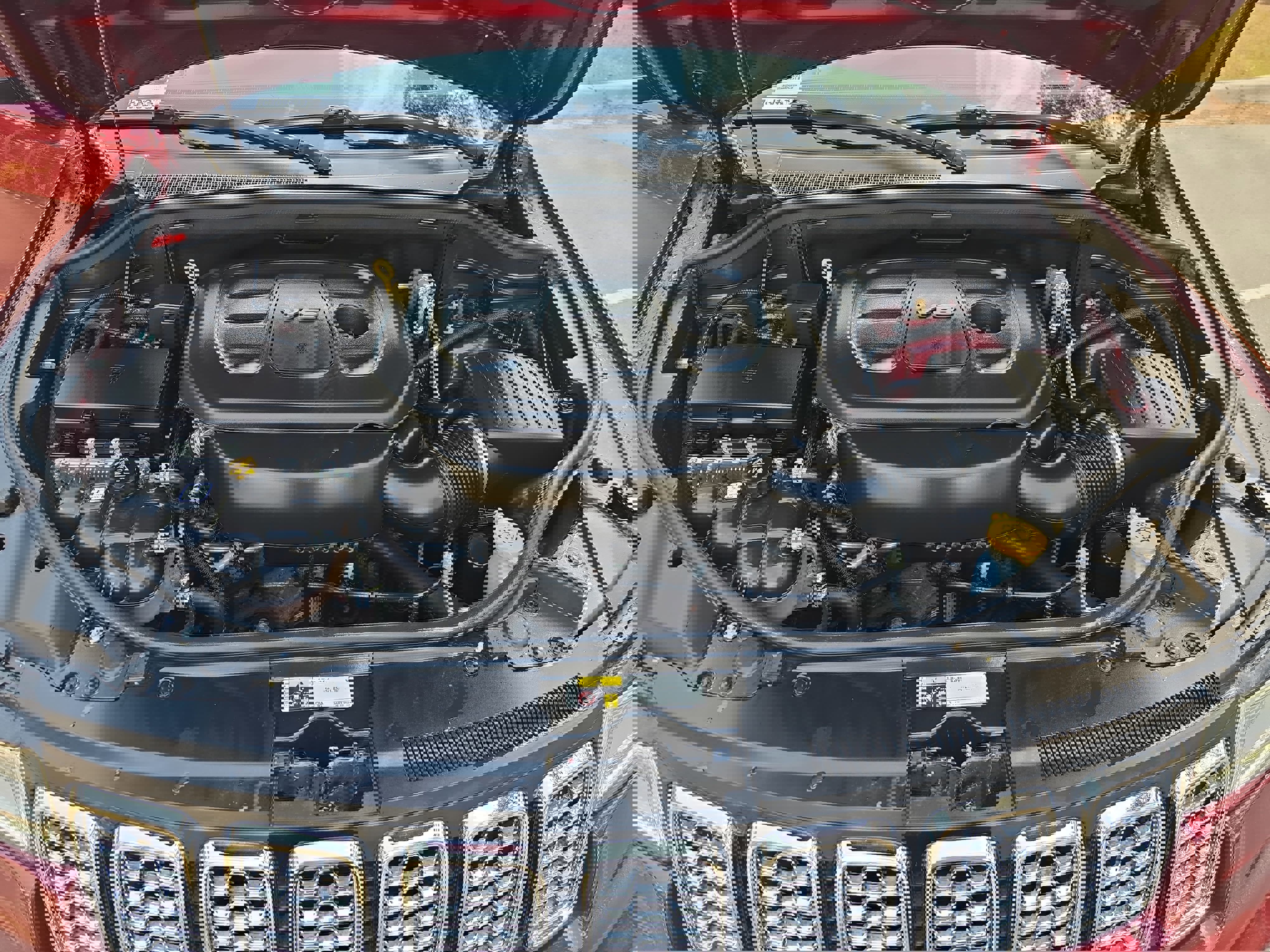 Used 2018 Jeep Grand Cherokee Overland image 32