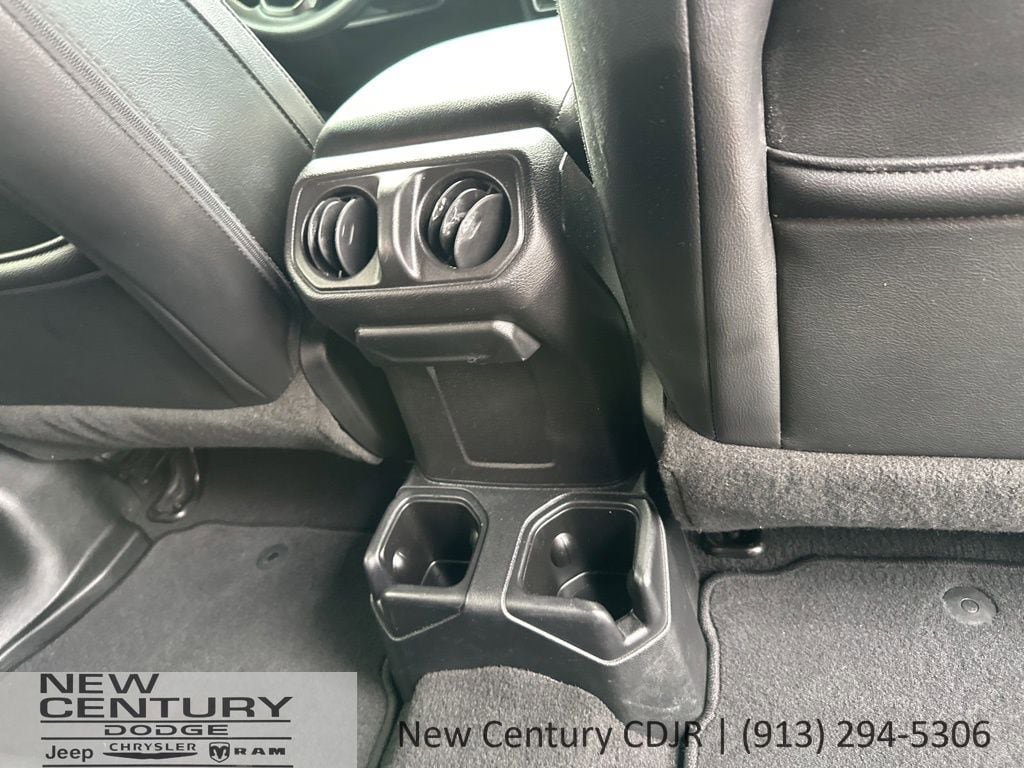 Used 2021 Jeep Wrangler Unlimited Sport image 16