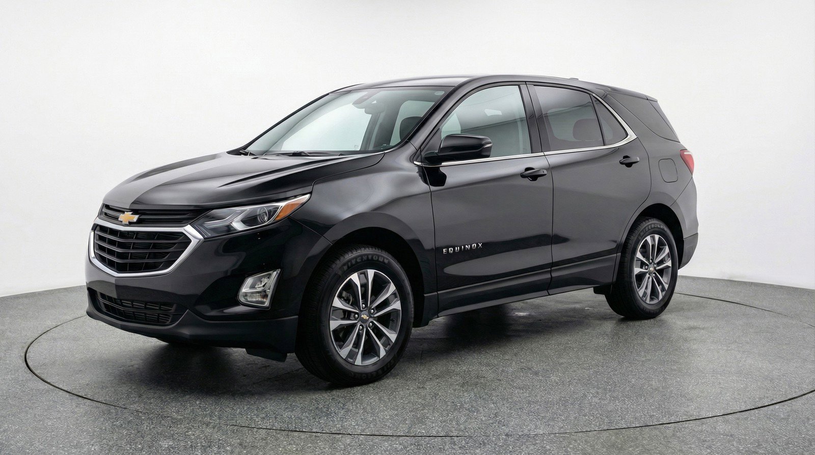 Used 2025 Chevrolet Equinox LT image 3