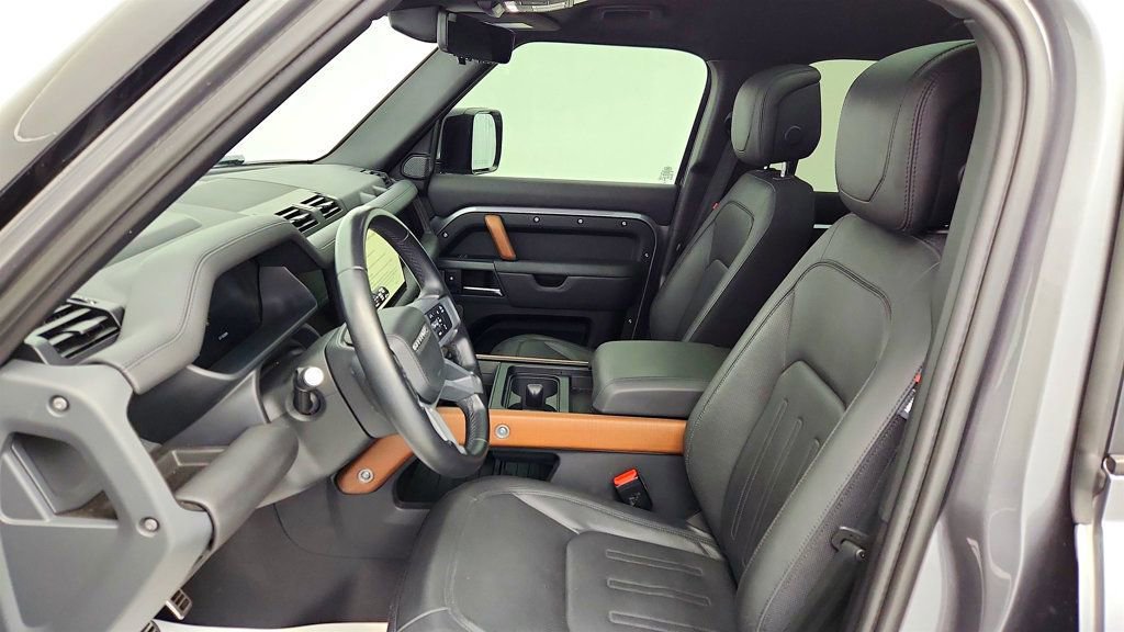 Used 2023 Land Rover Defender 110 X image 22