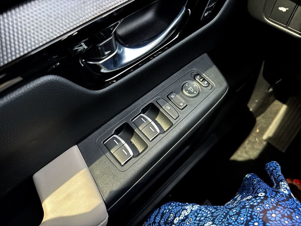 New 2026 Honda CR-V EX-L image 13