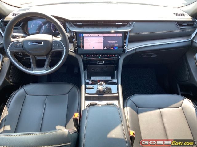 New 2026 Jeep Grand Cherokee L Limited AWD/4WD image 11