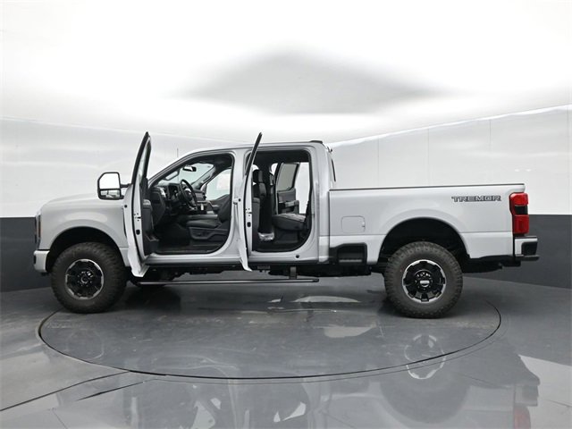 New 2026 Ford F250 Lariat image 62