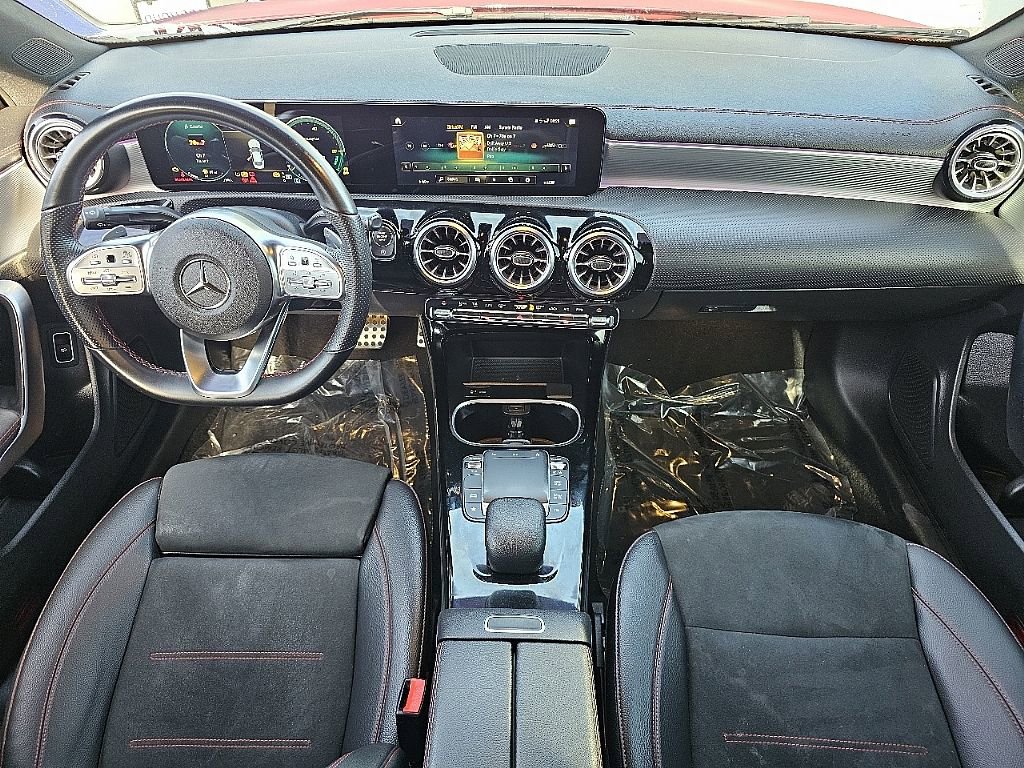 Used 2022 Mercedes-Benz CLA 250 image 22