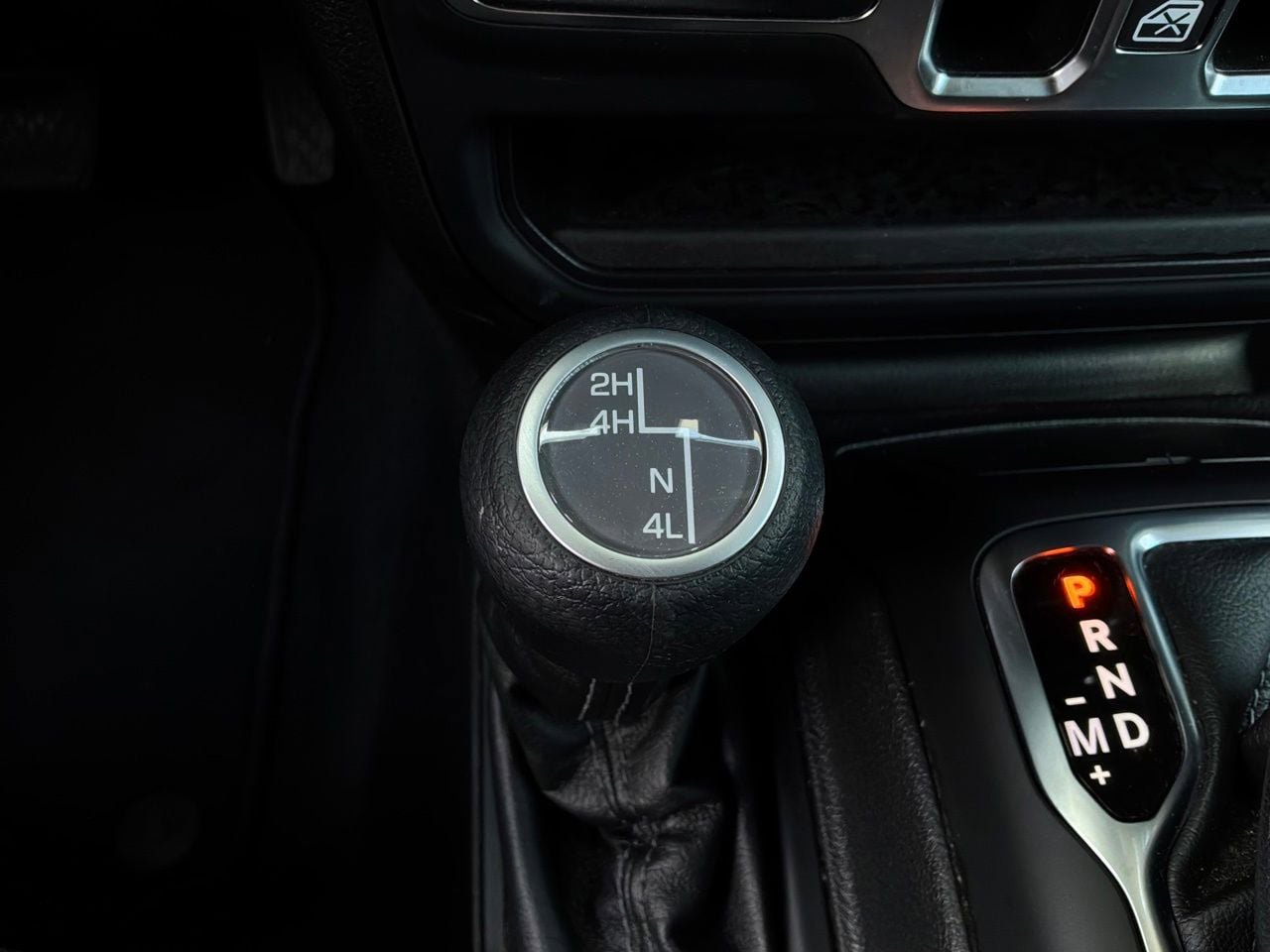 Used 2025 Jeep Wrangler Unlimited Sport AWD/4WD image 20