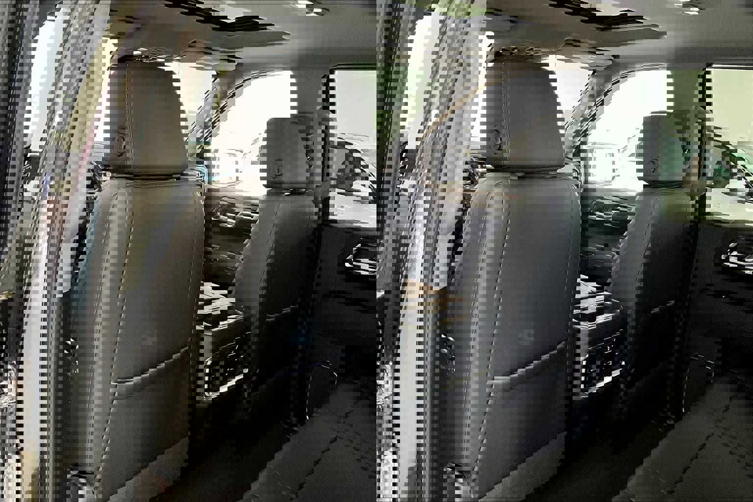 Used 2022 Chevrolet Silverado 1500 LTZ w/ LTZ Convenience Package II image 10