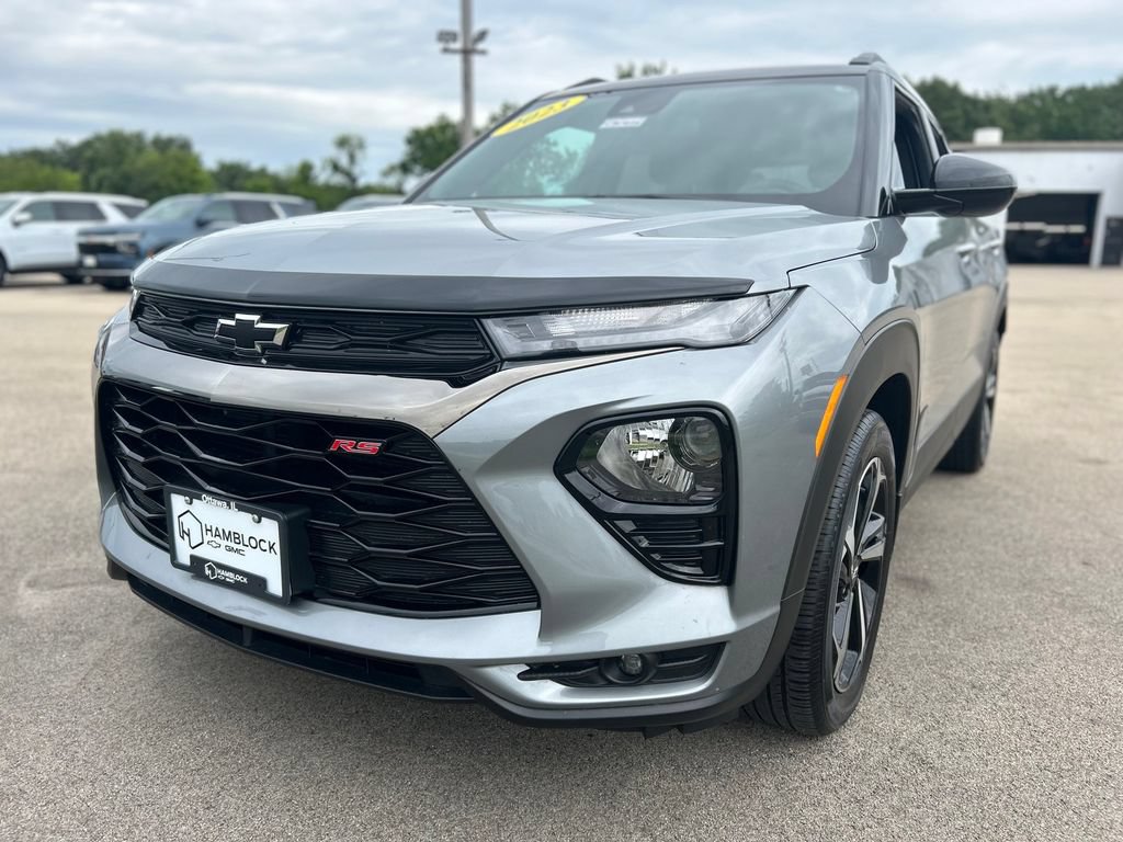 Used 2023 Chevrolet TrailBlazer RS FWD image 3