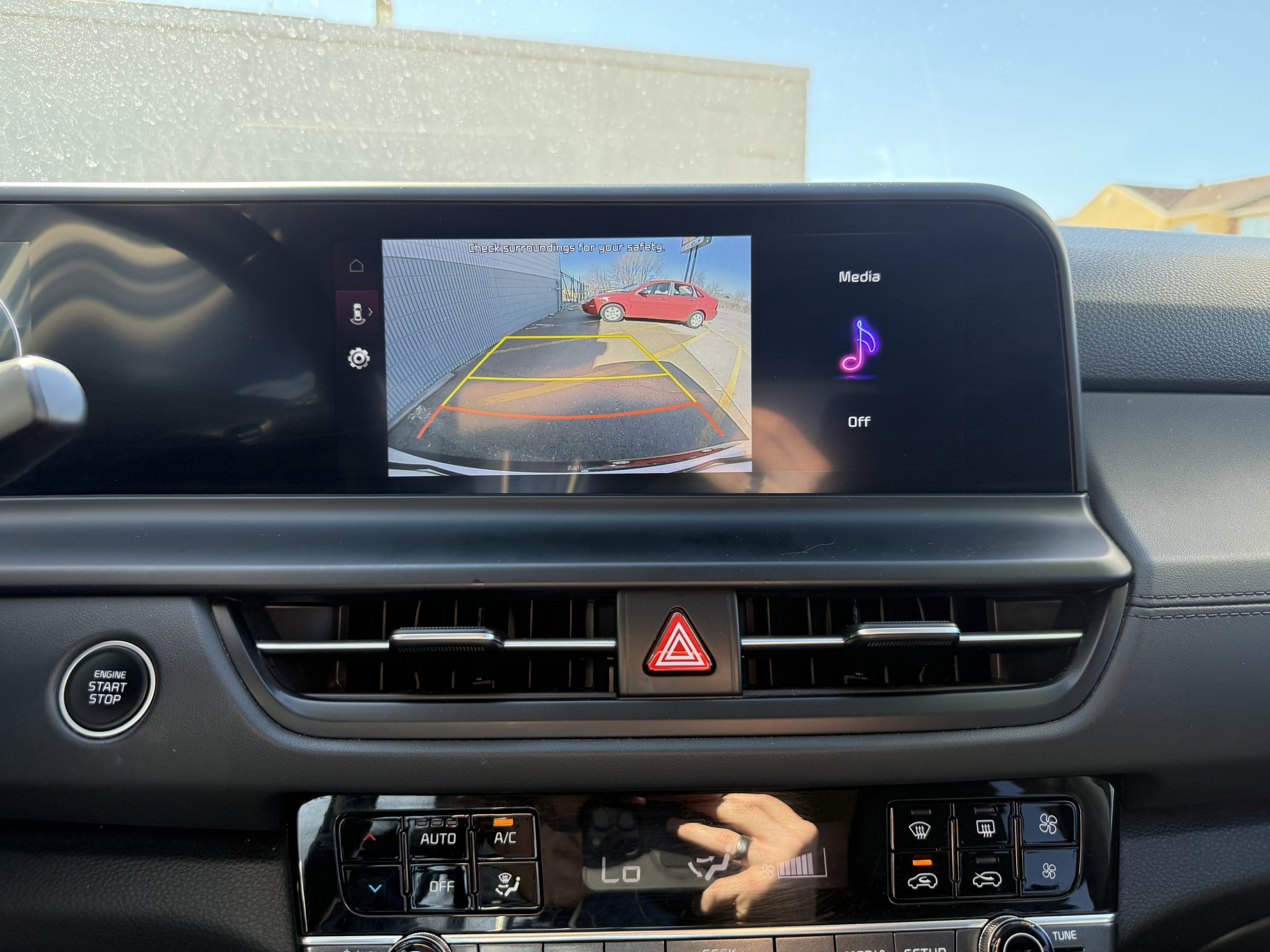 Used 2024 Kia Seltos EX image 18