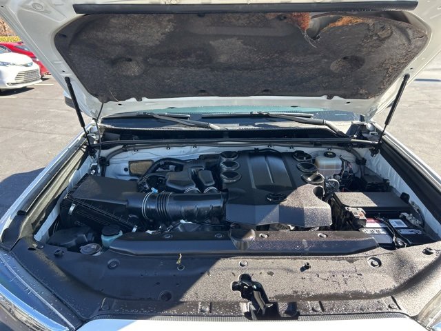 Used 2022 Toyota 4Runner TRD Off-Road image 13