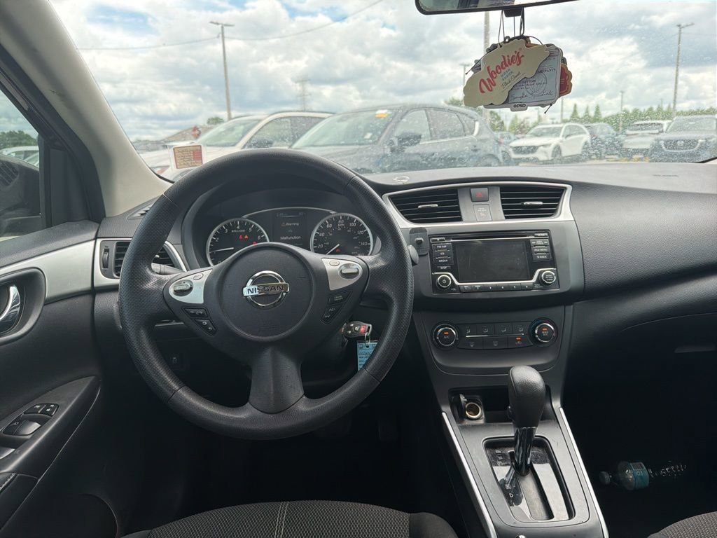 Used 2018 Nissan Sentra S FWD image 11