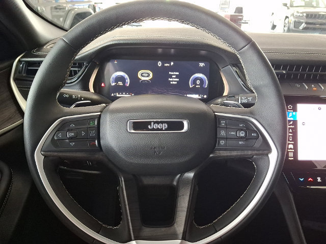 New 2026 Jeep Grand Cherokee Altitude AWD/4WD image 15